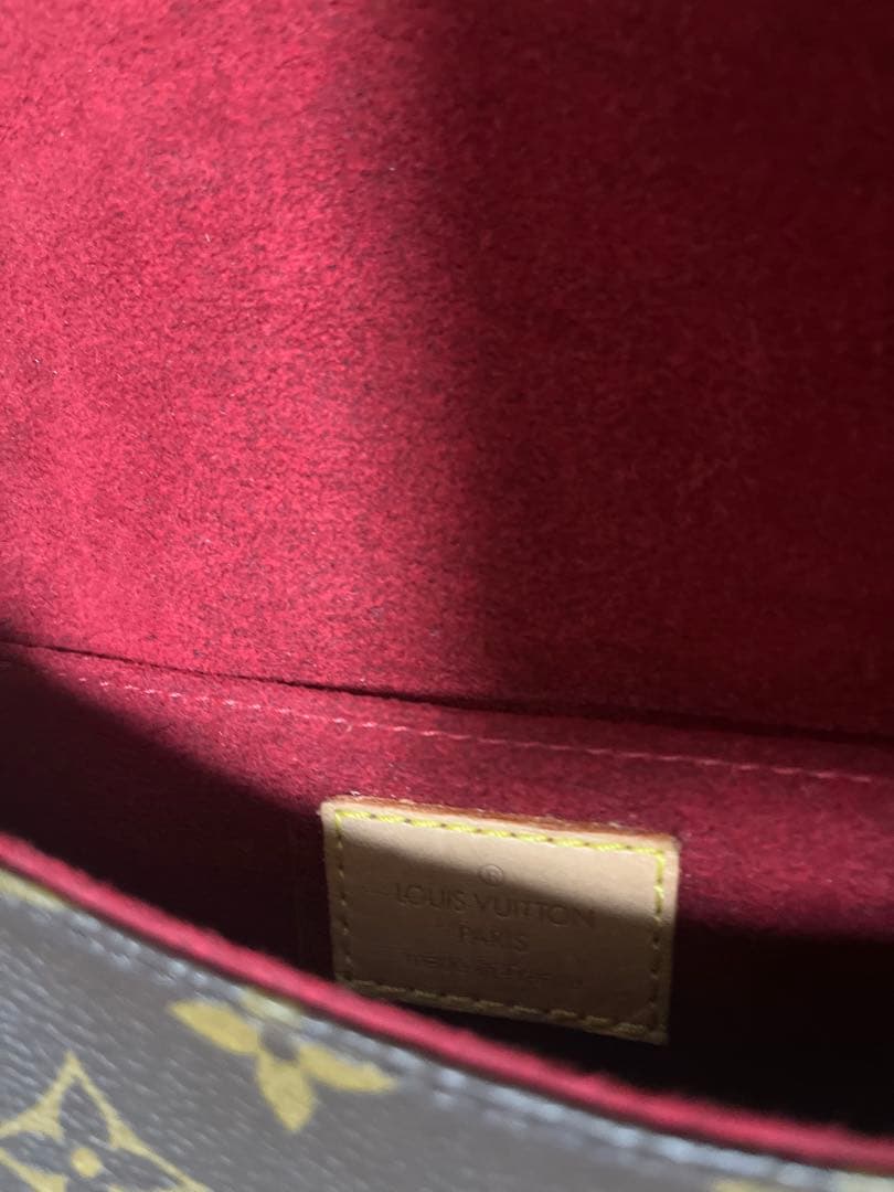 ルイヴィトン　モノグラム　タンブラン　ショルダーバッグ　M51242