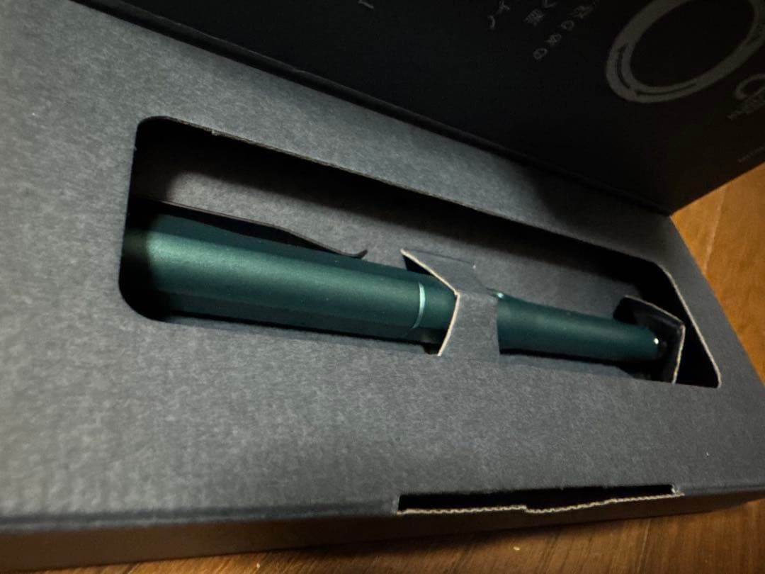 新品 uni クルトガダイブ シャープペンシル デンスグリーン