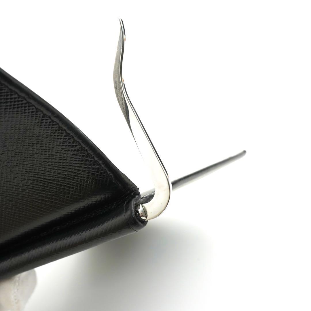 ✨未使用に近い✨　PRADA 札入れ　マネークリップ　サフィアーノ　折り財布