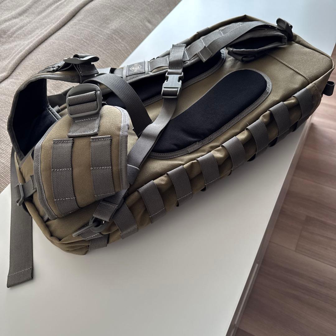 Maxpeditionハンドガンホルスタースリングパック