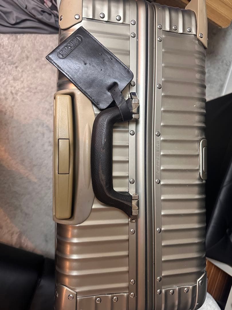 RIMOWA リモワ TOPAS トパーズ82L