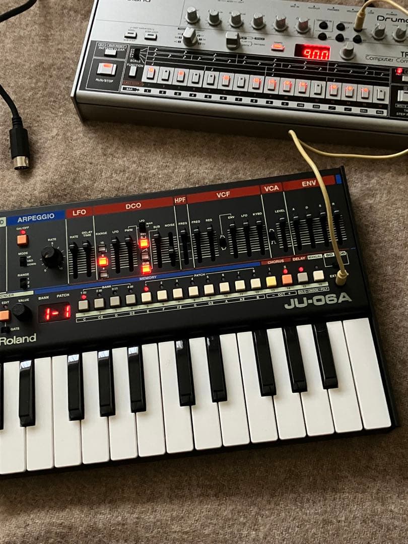 Roland Boutique JU-06A + K-25m セット