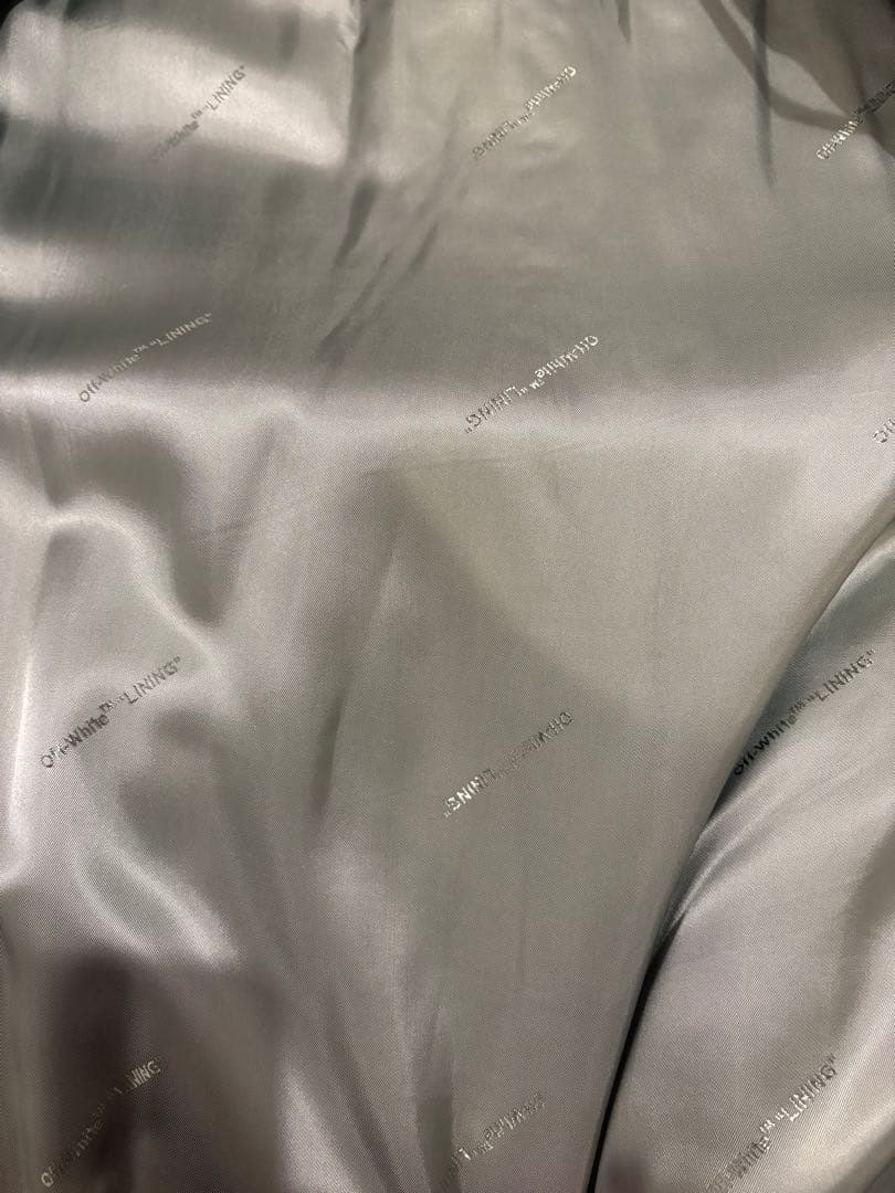 off-white オフホワイト ジャケット XL カーキ MA-1 中綿