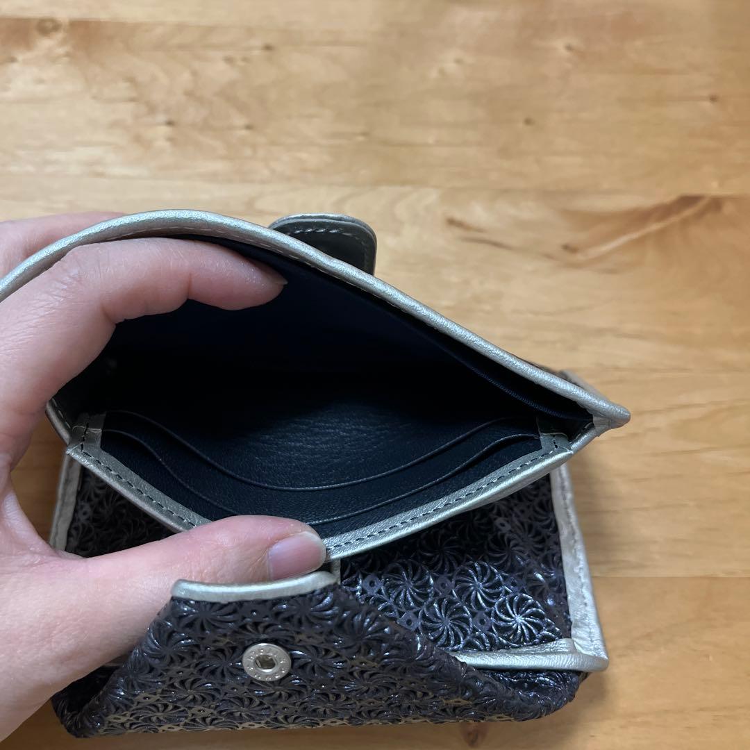 限定品　ジラソーレ　マルチ財布