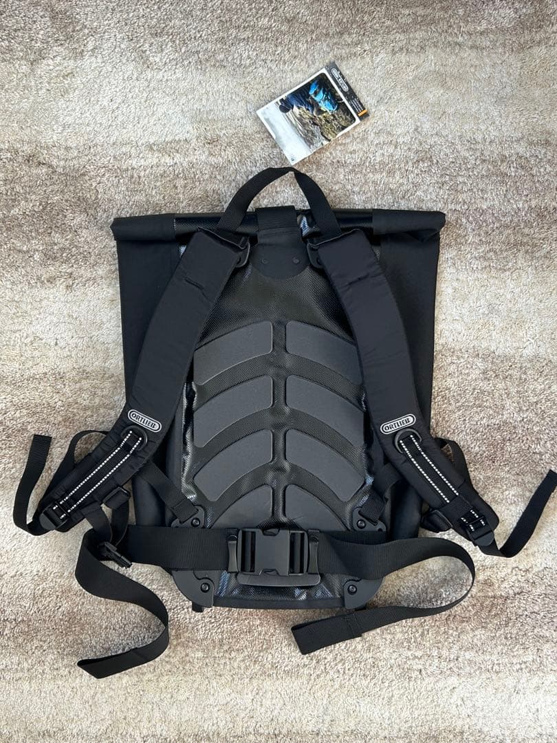 新品！未使用！！オルトリーブ ヴェロシティ バックパック 24L 防水 黒