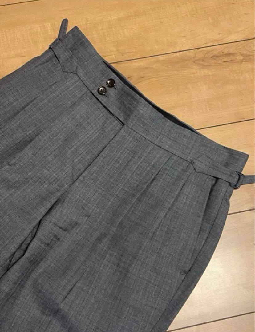 【ピンクの猫 】グレー スリーピース オーダースーツ トラバルドトーニャ