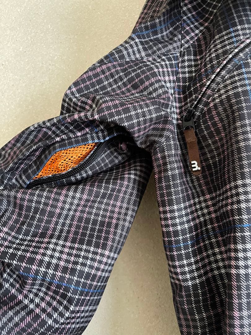 スノーボードウェア　スキーウェア　ツナギ　ワンピース