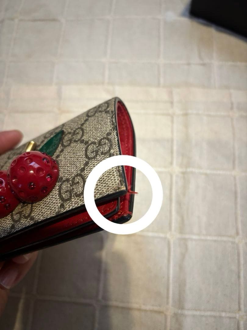 ま*む様 GUCCI 財布 チェリー