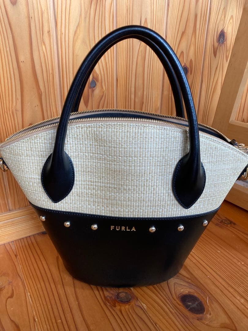 FURLA ラフィア カゴバッグ 夏