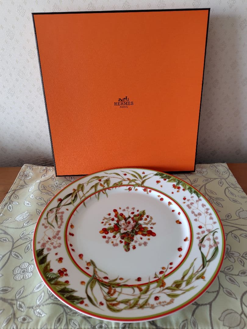 エルメス　HERMES プレート 28cm ピタゴラスの庭　未使用