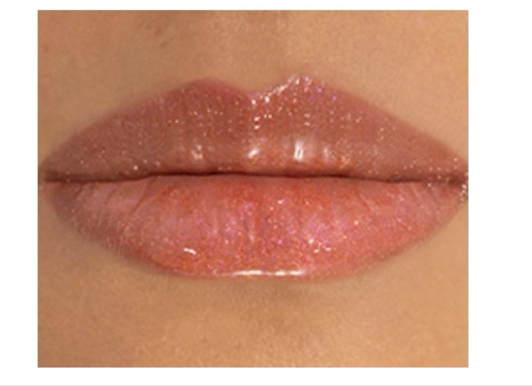 YSL2025ホリデー限定ラブシャイングロスプランパー12番