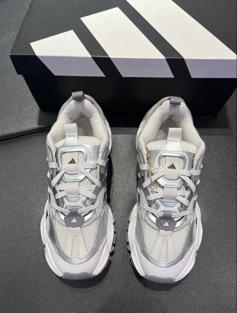 新品23.5 Adidas XLG Runner Deluxe JP5761