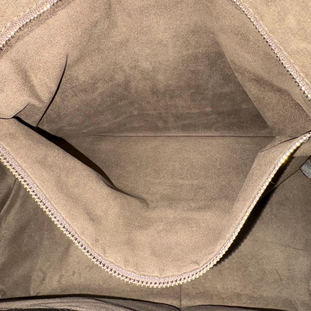 即日発送 美品 ペッレモルビダ pmo-mb026ele 被せ付ボストン A4