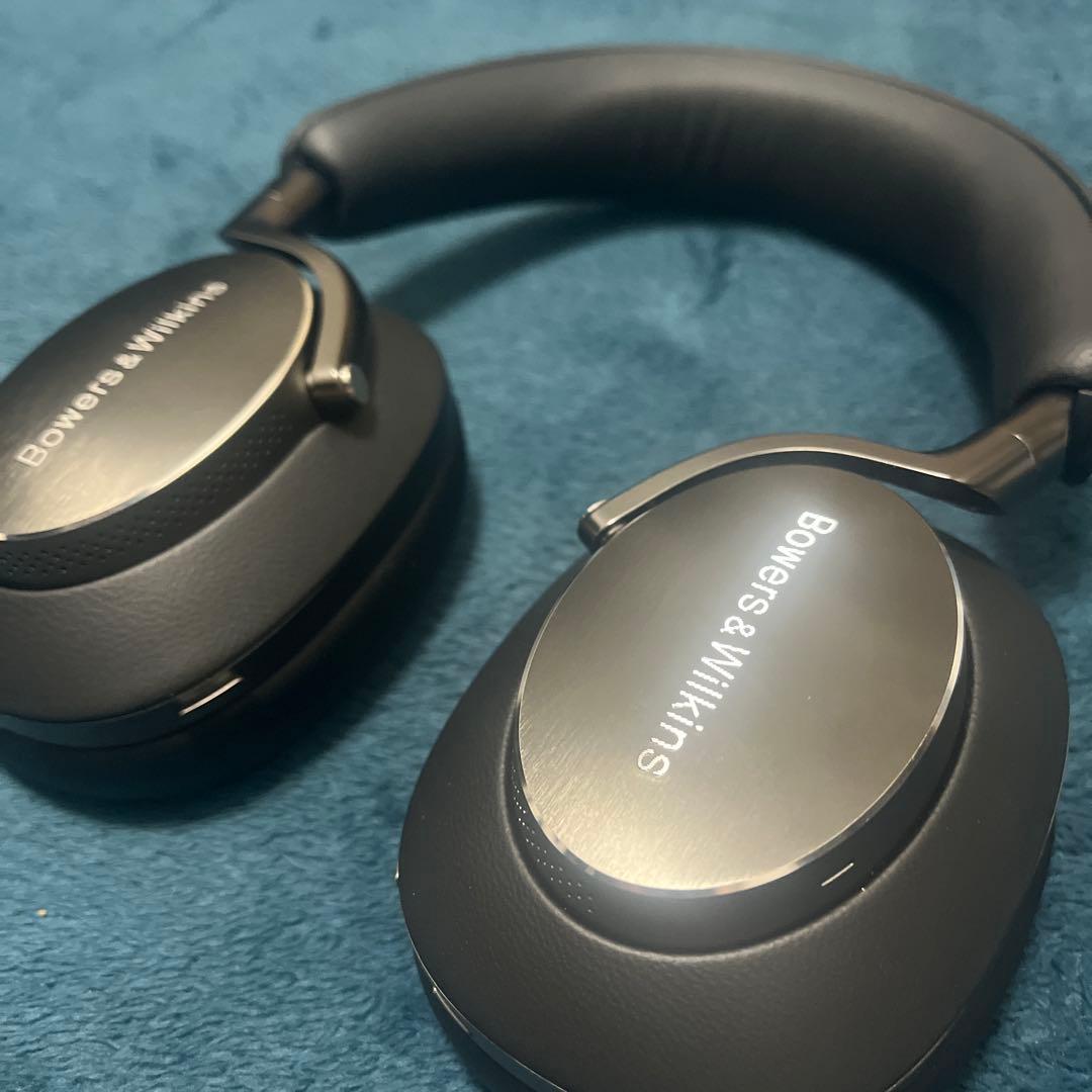 Bowers & Wiikins Px8 ワイヤレスヘッドフォン　ブラック