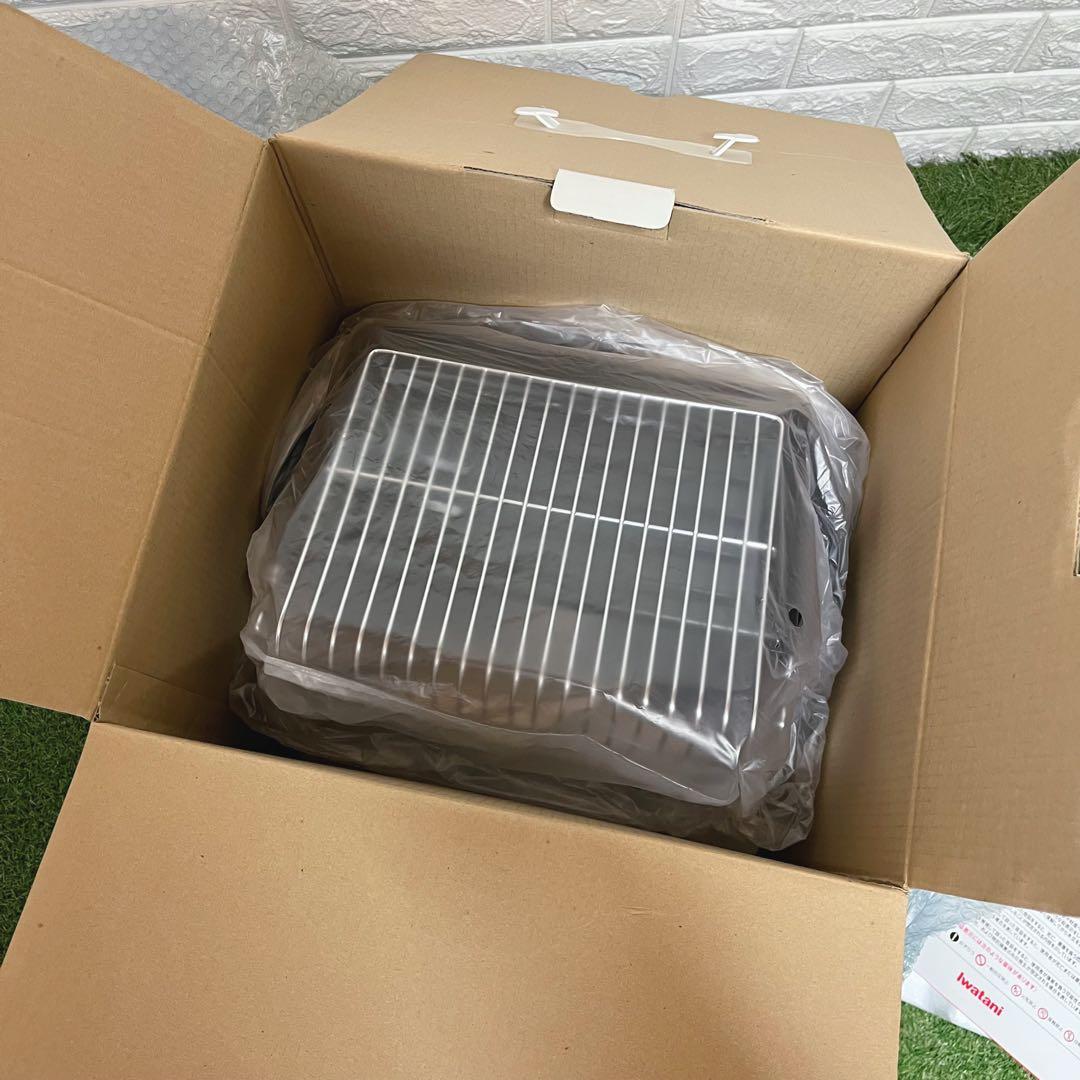 新品未使用 Iwatani イワタニ カセットガスストーブ デカ暖 暖房器具