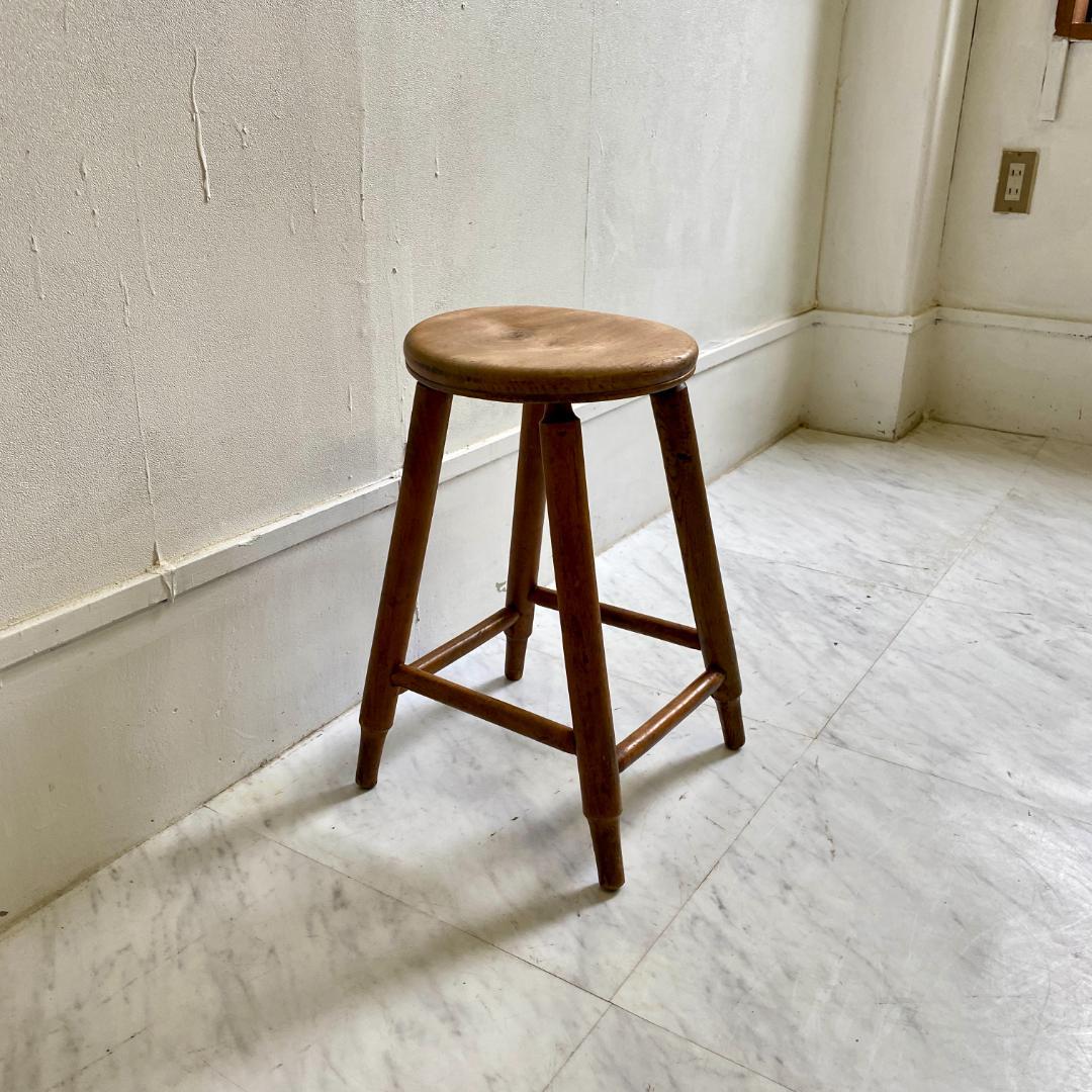 レトロなスツール 丸椅子 丸スツール 木製