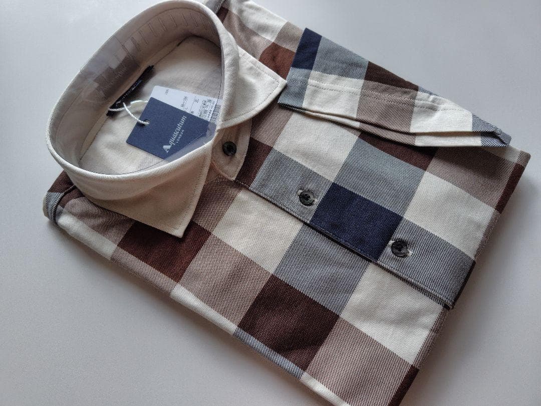 新品　アクアスキュータム　高級チェック半袖ポロシャツ　2L　ベージュ31900円