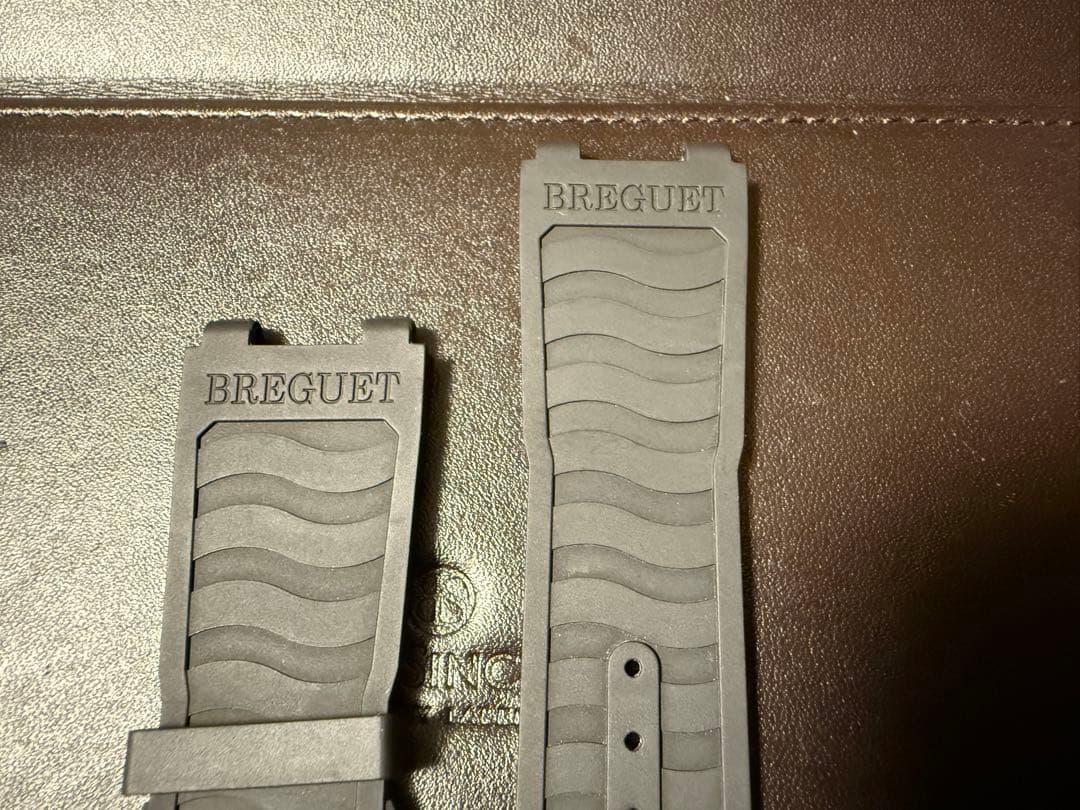 Breguet ブレゲ 5527 ブラック　ショートサイズ　ラバーベルト　バンド