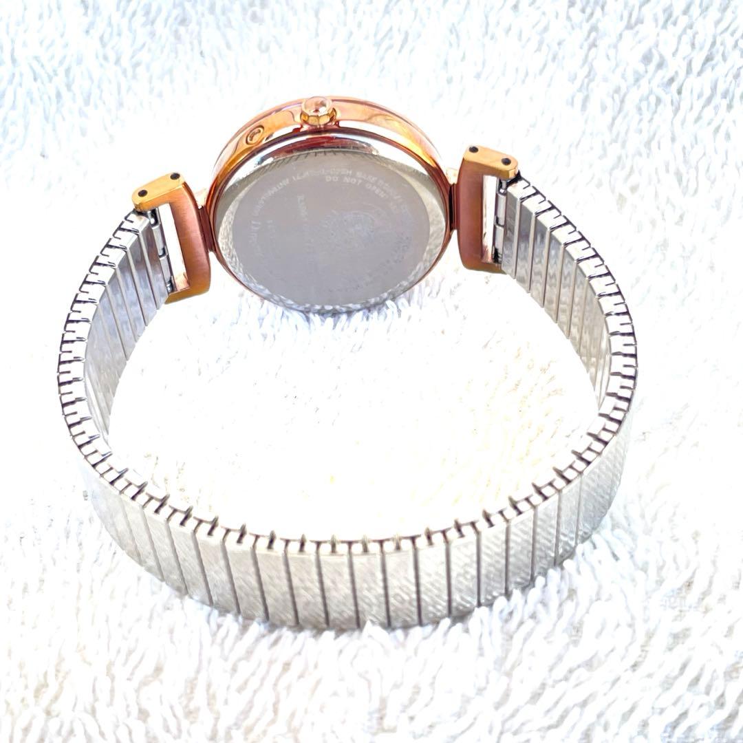 美品❣クロスシーxC H240　シルバー文字盤　チタン　スプリングバンド　稼働