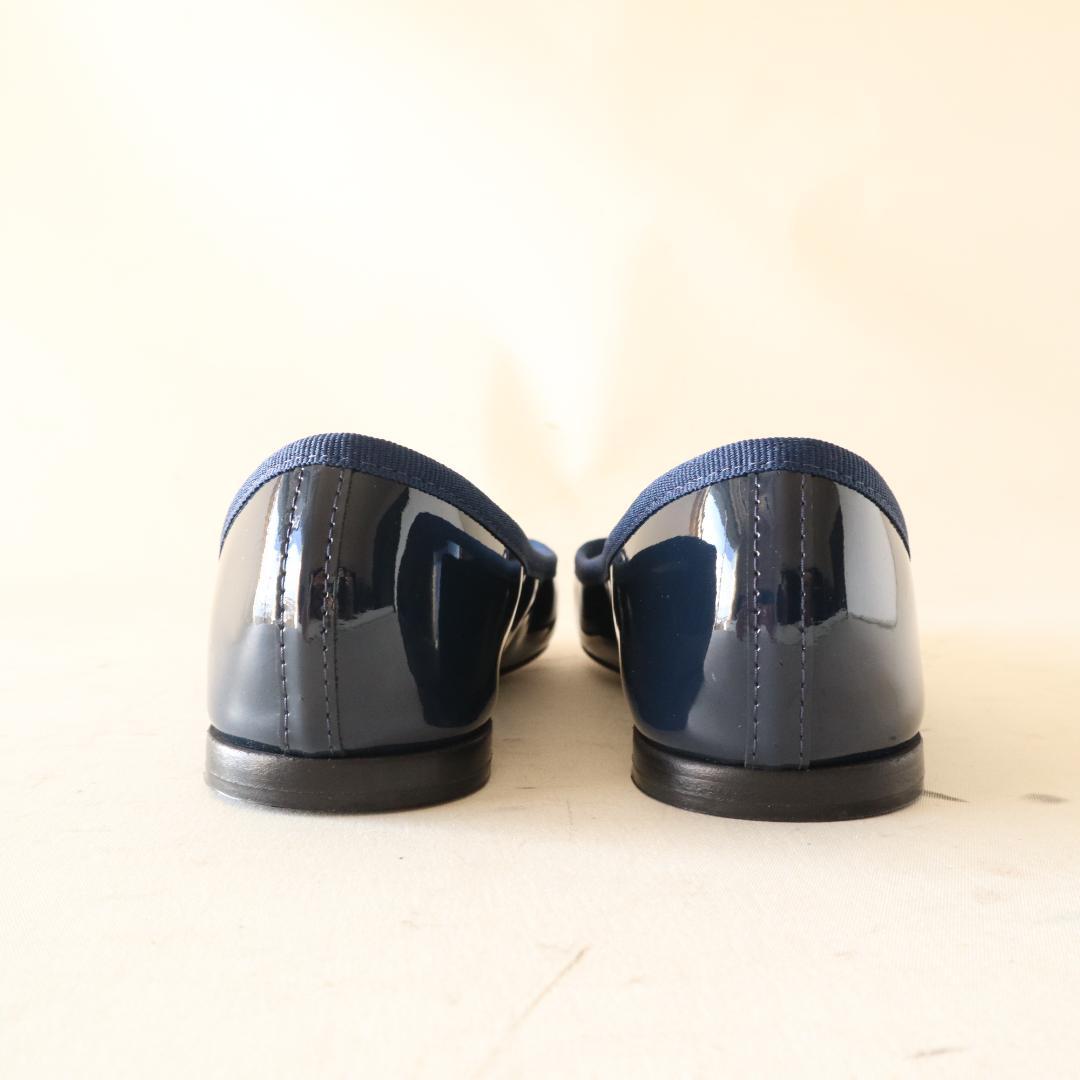 【未使用】レペット サンドリオン エナメルバレエシューズ ネイビー39 24.7