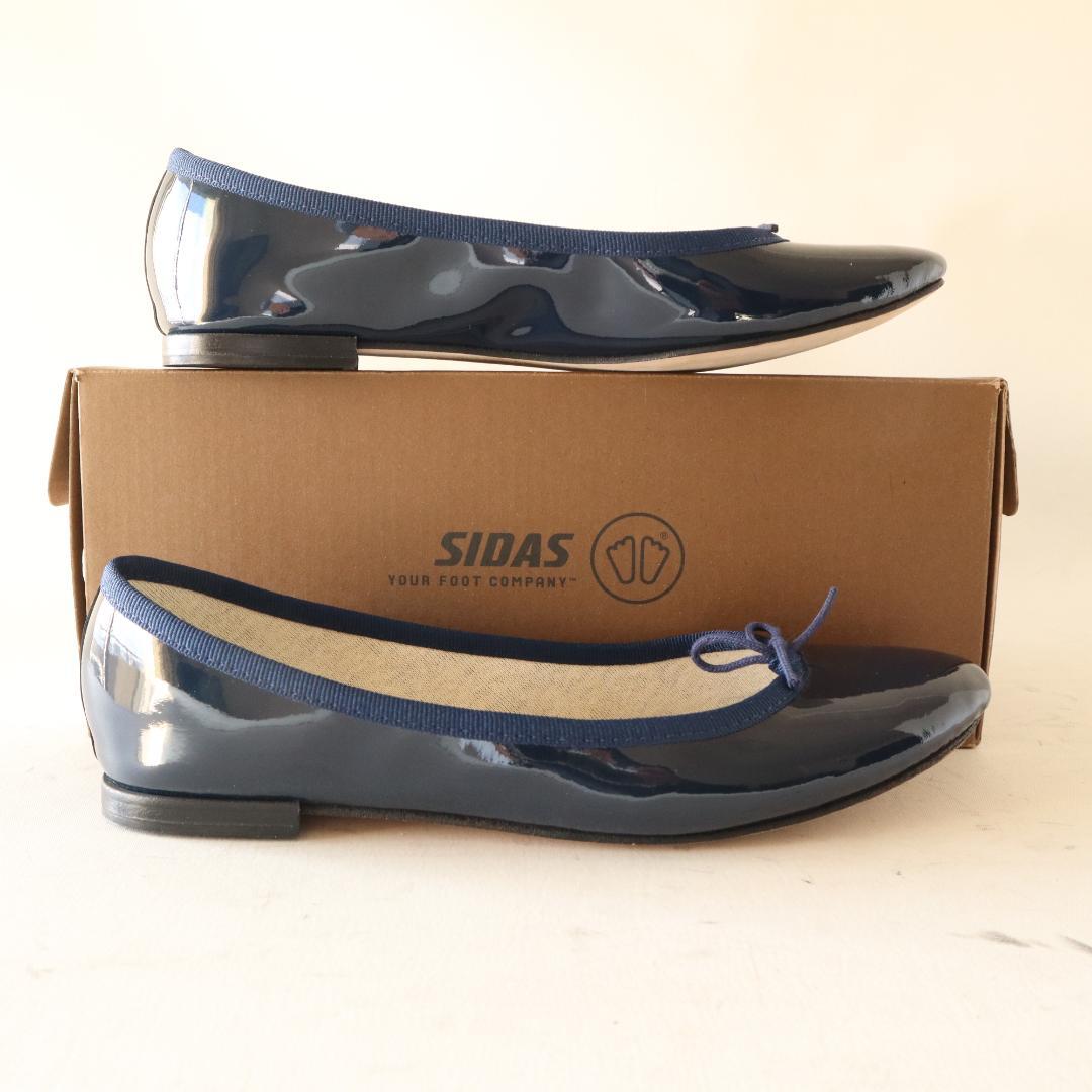 【未使用】レペット サンドリオン エナメルバレエシューズ ネイビー39 24.7