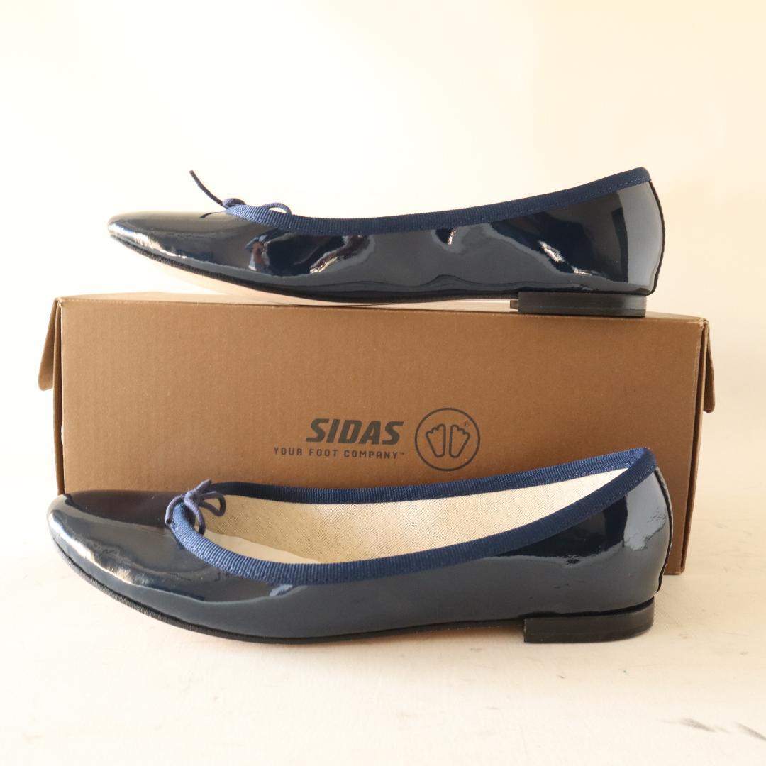 【未使用】レペット サンドリオン エナメルバレエシューズ ネイビー39 24.7