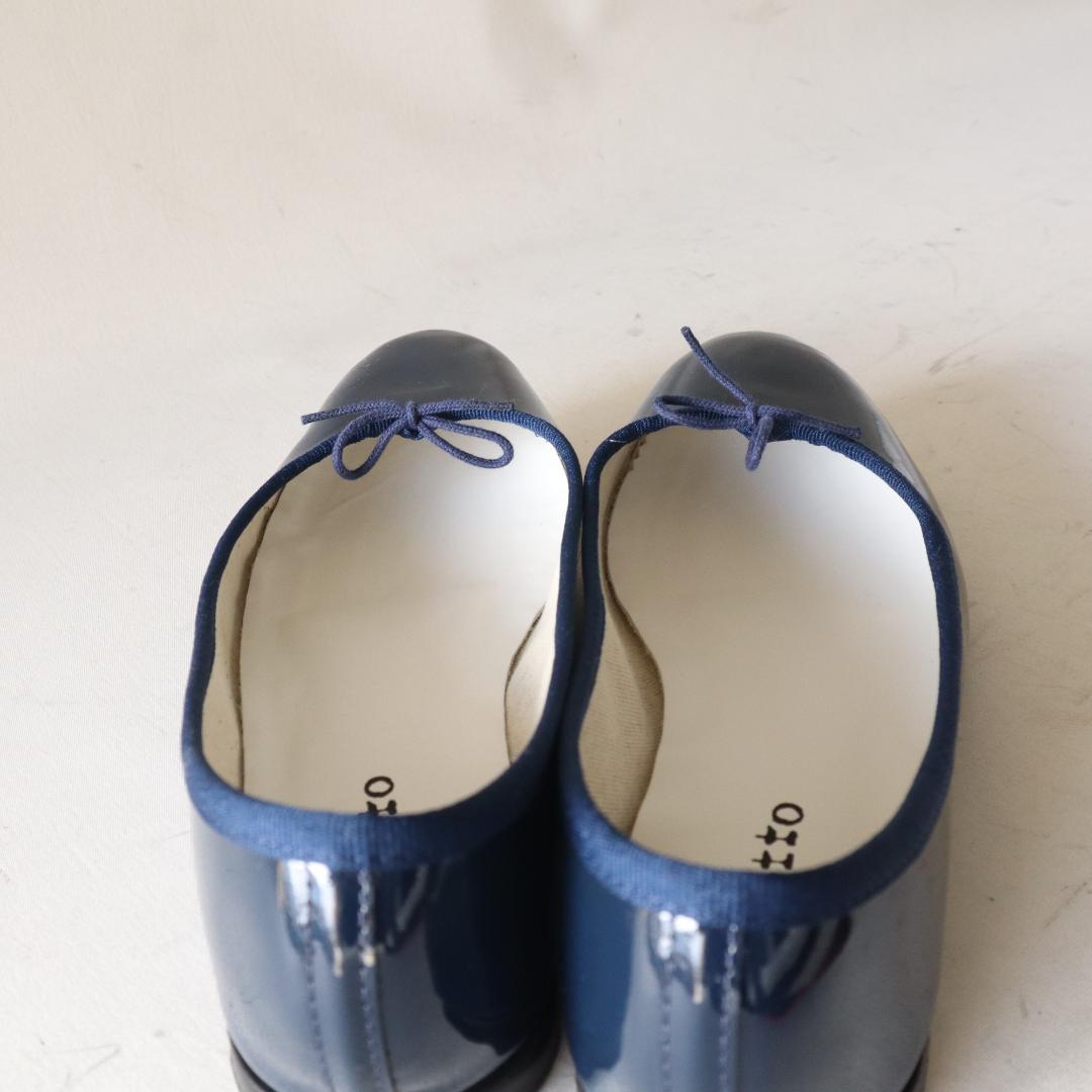 【未使用】レペット サンドリオン エナメルバレエシューズ ネイビー39 24.7