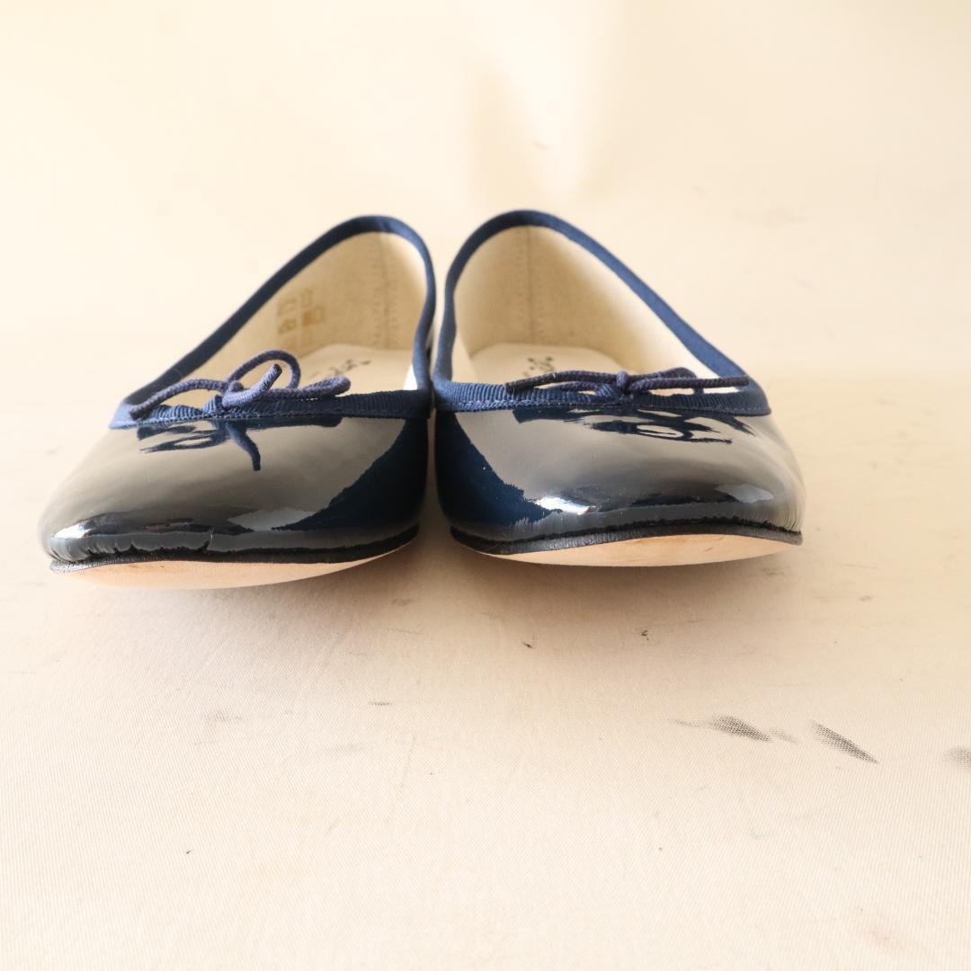 【未使用】レペット サンドリオン エナメルバレエシューズ ネイビー39 24.7