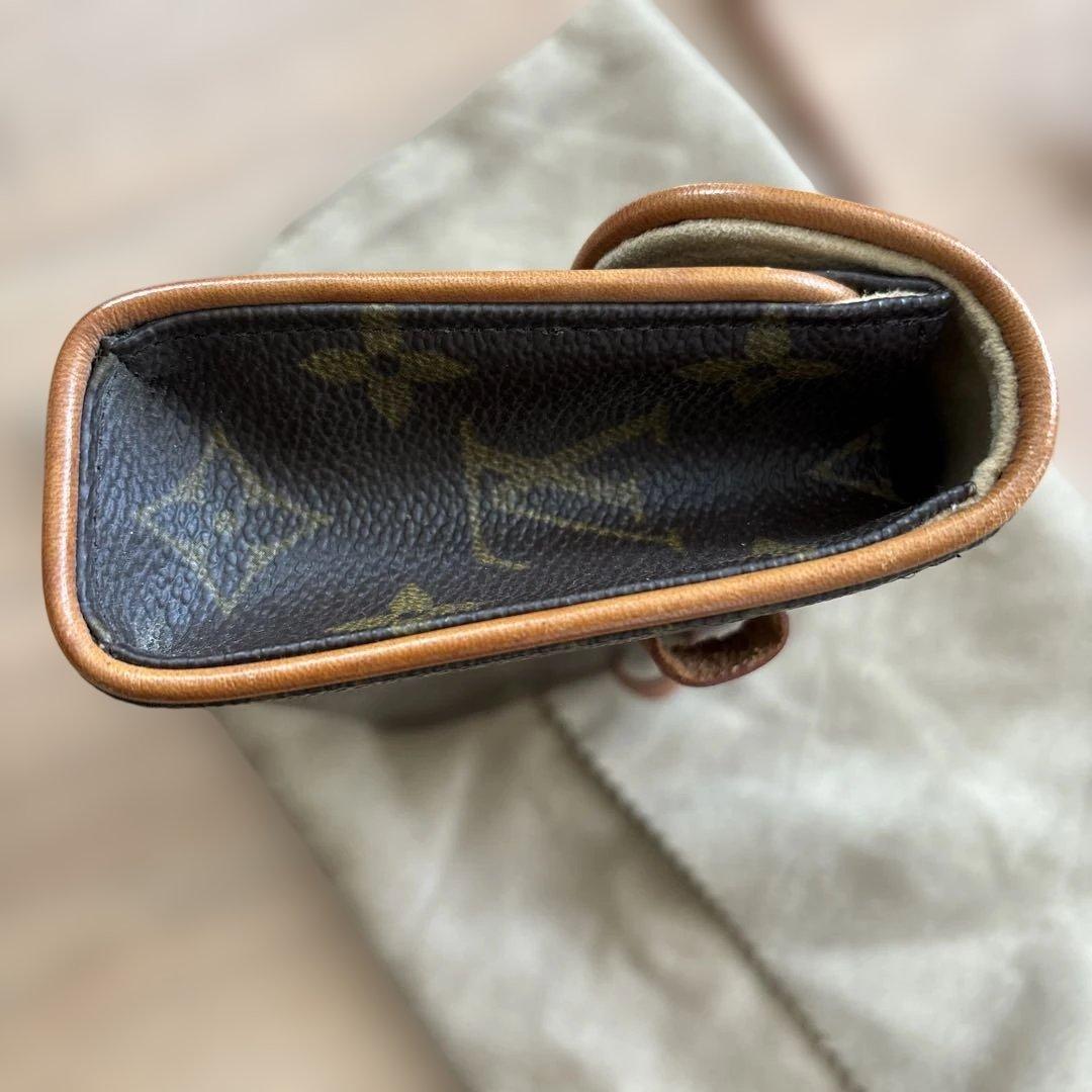 Louis Vuitton モノグラム フロランティーヌcds