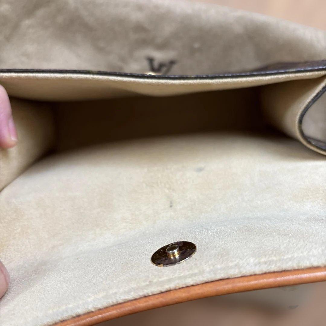 Louis Vuitton モノグラム フロランティーヌcds