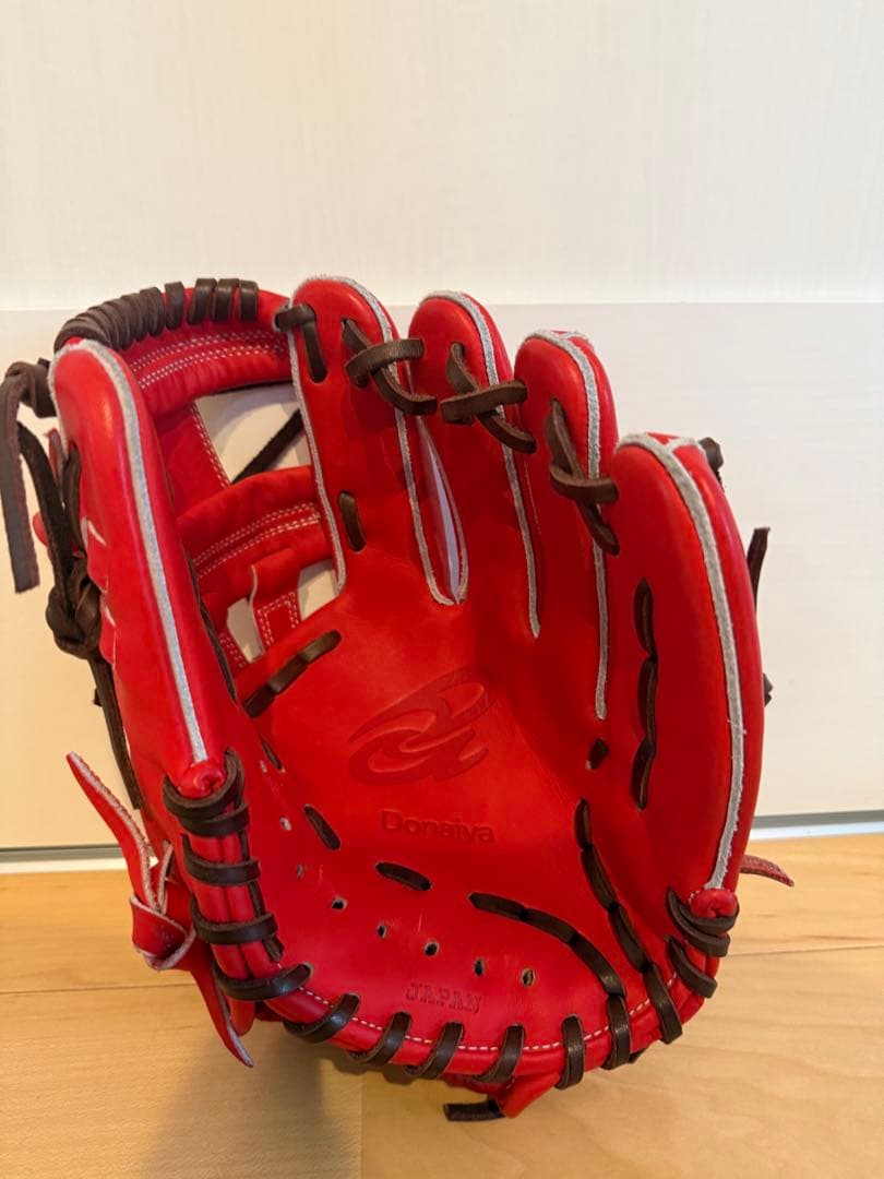 ドナイヤ　 DJNIM型 軟式　オーダーグラブ　山田哲人モデル　型付済即戦力