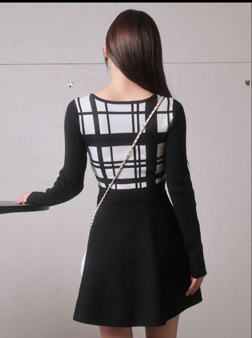 リップサービスLPチェック柄フレアワンピ