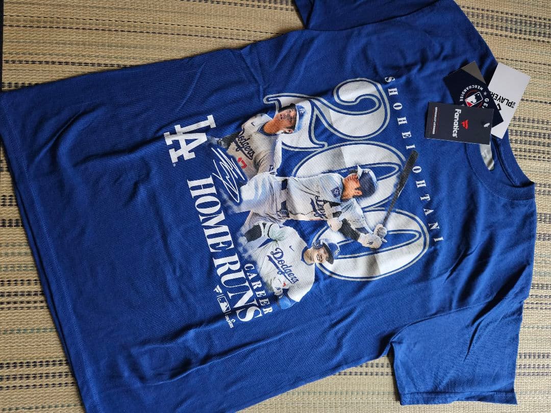 ショウヘイ・オオタニ 200ホームラン Tシャツ【新品タグ付き】M