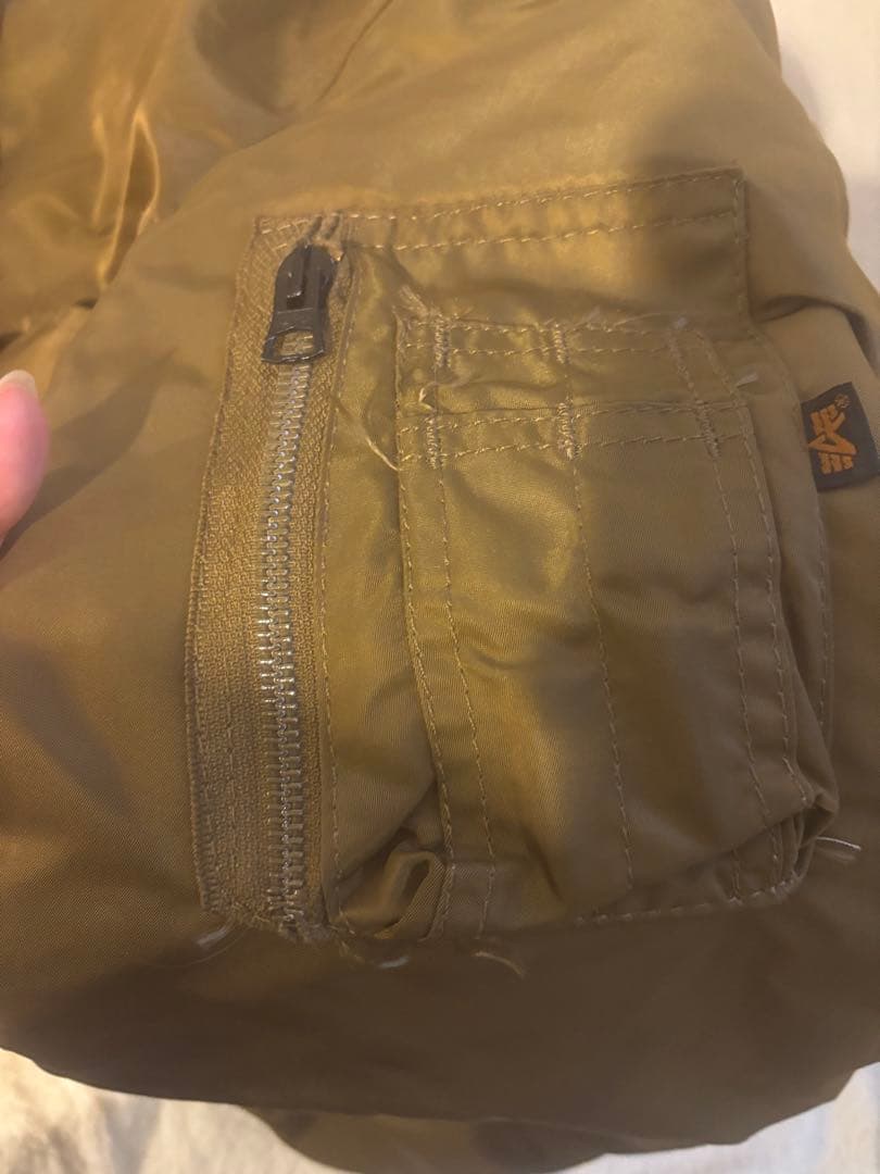 Alpha MA-1 【USA製】90s 旧タグ　ゴールド