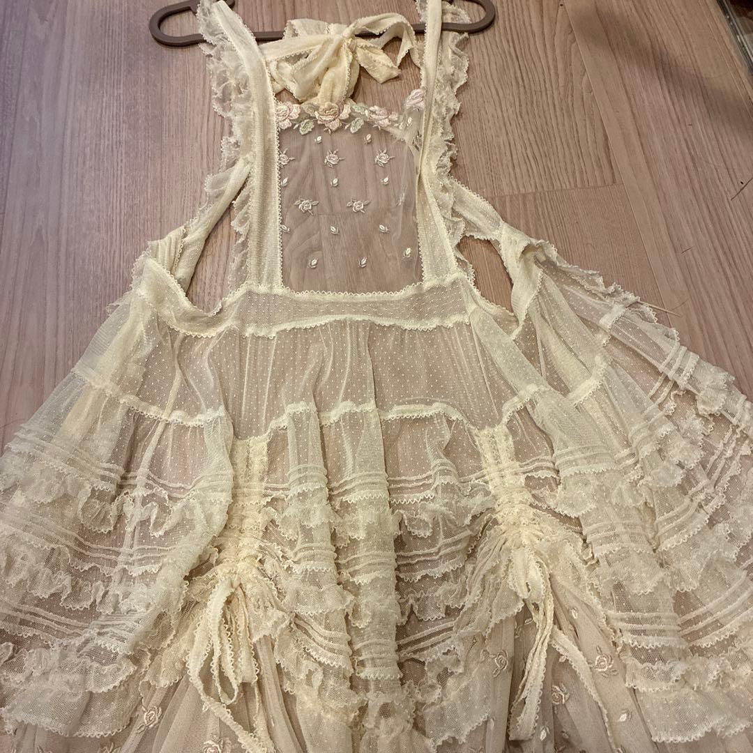 ピンクハウス　ローズレース使いタブリエ