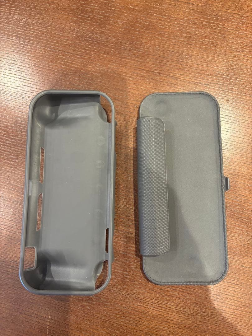 Nintendo Switch Lite イエロー 本体　あつ森ケース