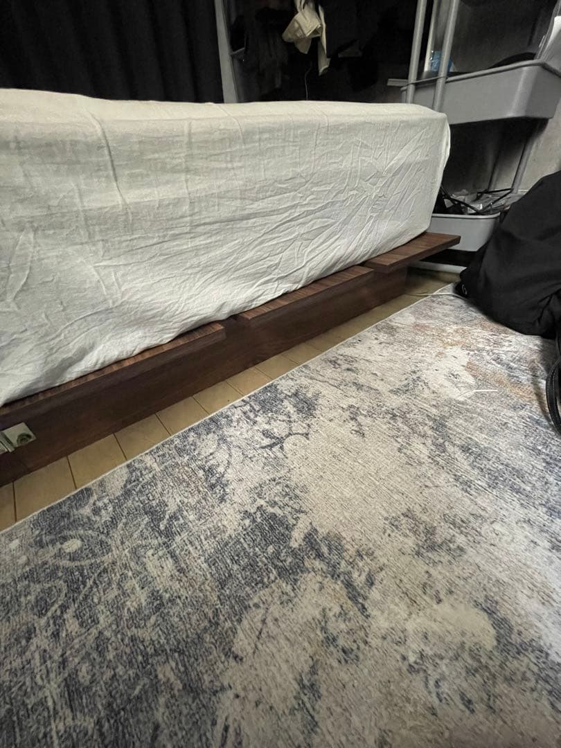 lowya ベッドフレーム　セミダブル　ウォルナット