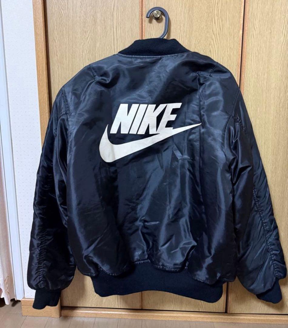 ジャケット・アウター NIKE MA-1