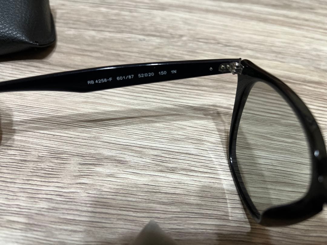 レイバンサングラス/ケース付き★RB4258F-60187★