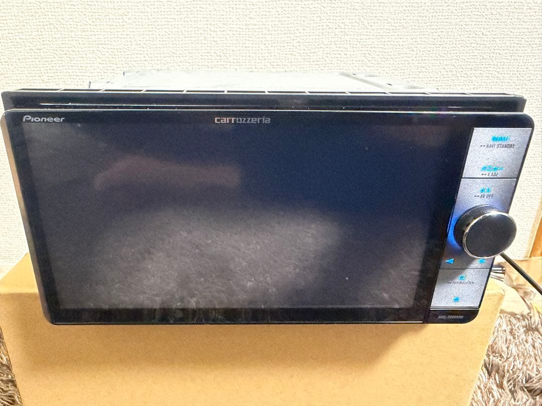 Pioneer carrozzeria カーナビAVIC-ZH0999W
