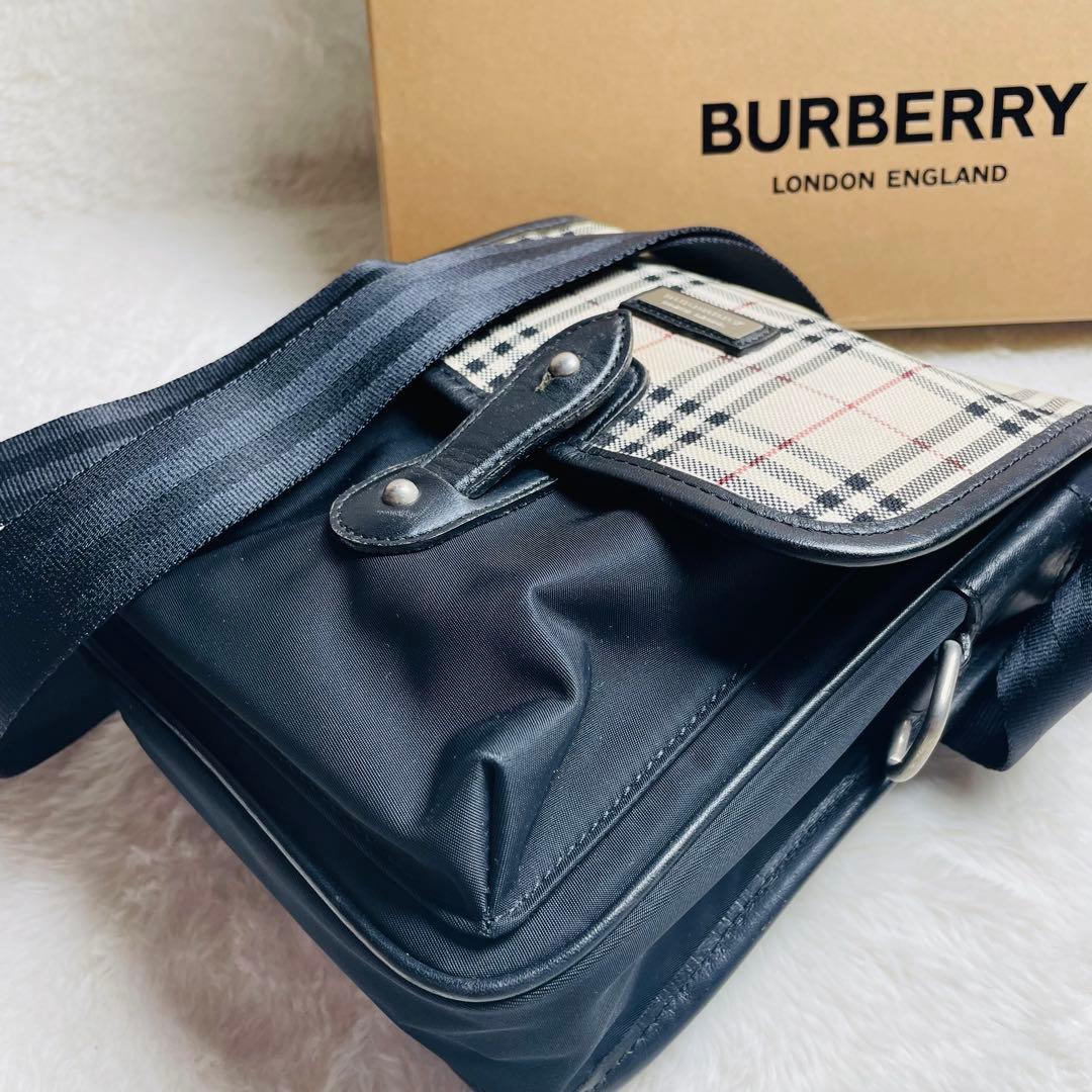 未使用級　正規品　激レアBURBERRY BLACK LABELショルダーバッグ