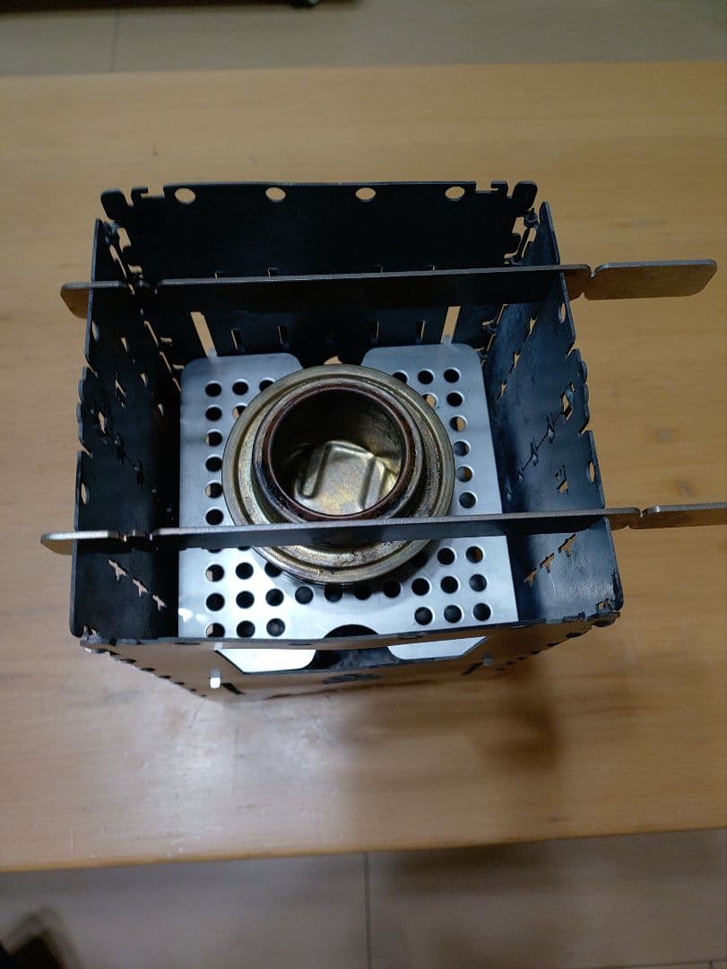 ブッシュクラフトエッセンシャルズ ブッシュボックス XL チタン製