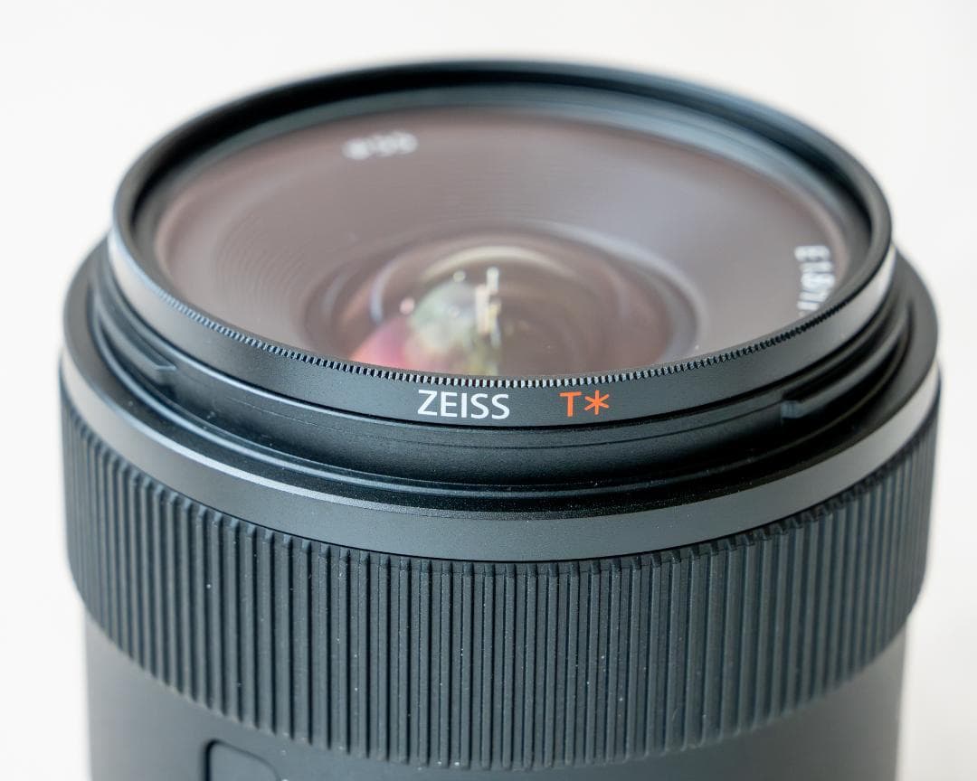 【極美品】SONY E 11mm F1.8【保護フィルター付き】SEL11F18