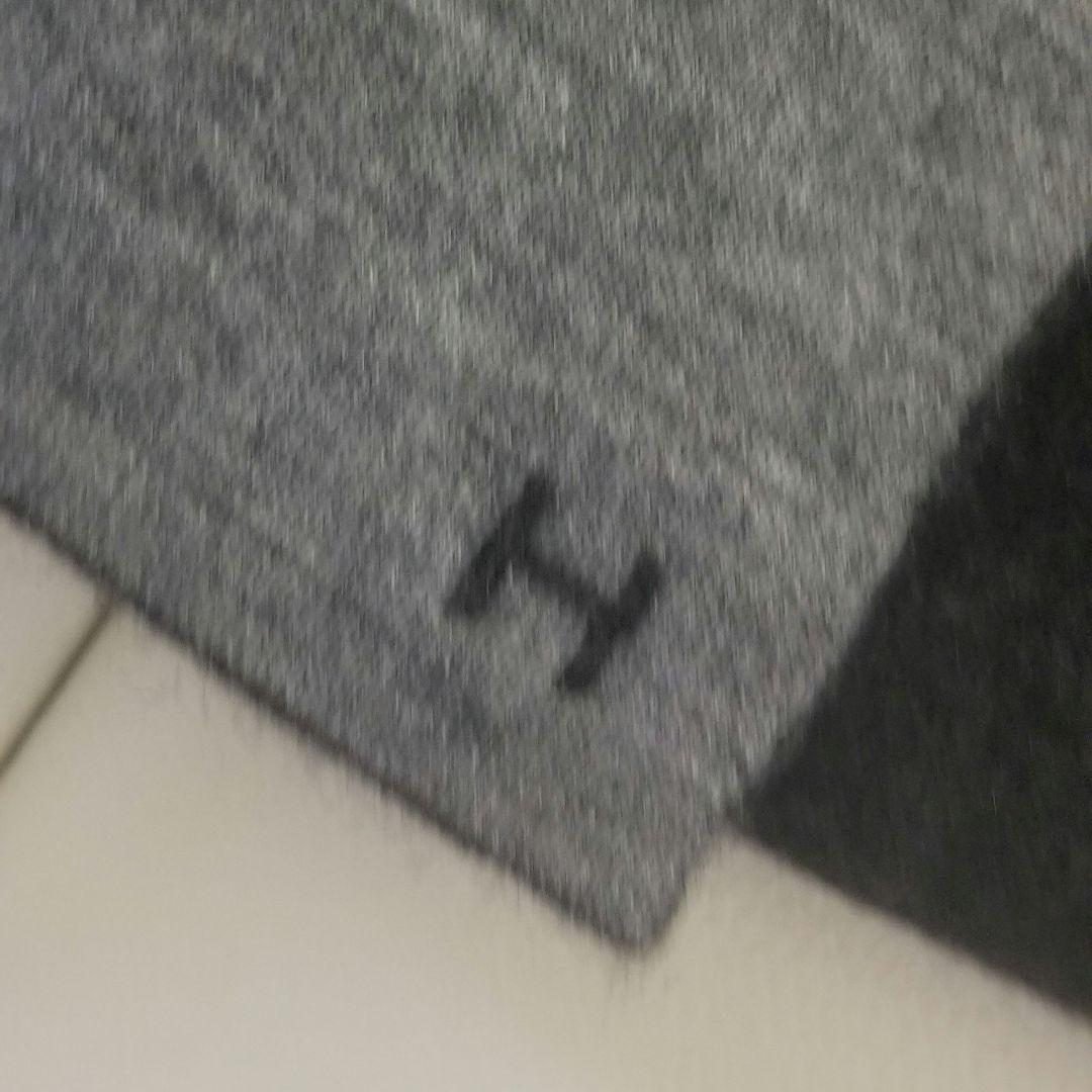 エルメス　アレ・ルトゥールメンズマフラー　Hロゴ　リバーシブル　ブラック×グレー