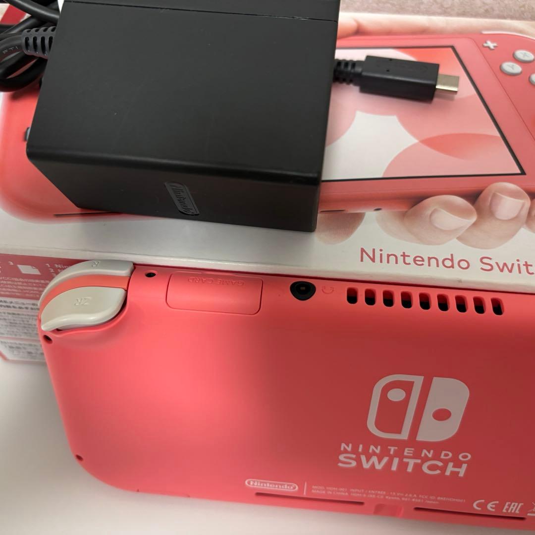 Nintendo Switch Lite 本体 箱・充電器付き