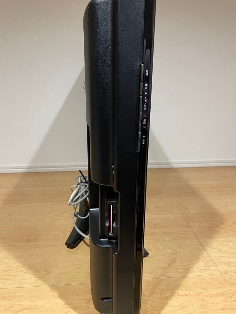 SHARP AQUOS 40インチ液晶テレビ