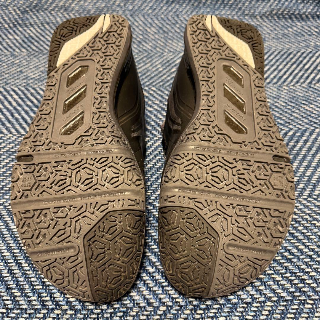 LI-NING 美品 26cm シューズ ブラック 匿名配送