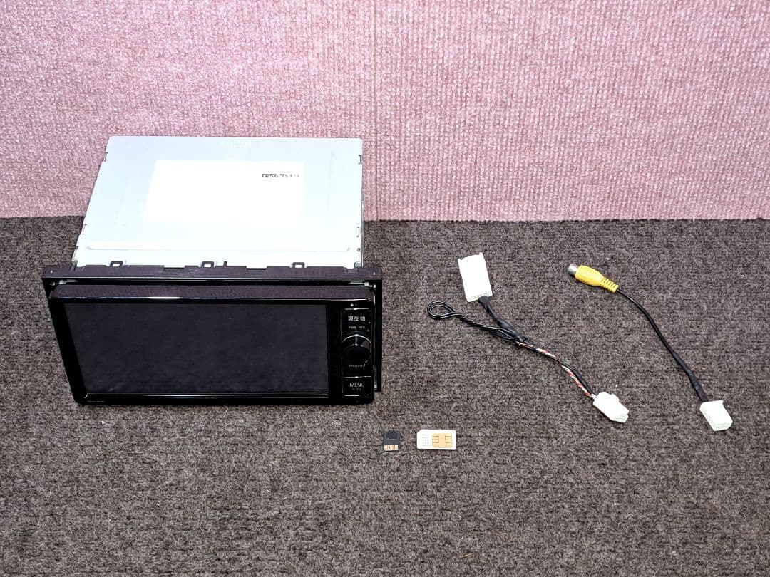 タッチ新品★トヨタ純正ナビ NSZN-W64T BT対応・地デジTV ★動作良好