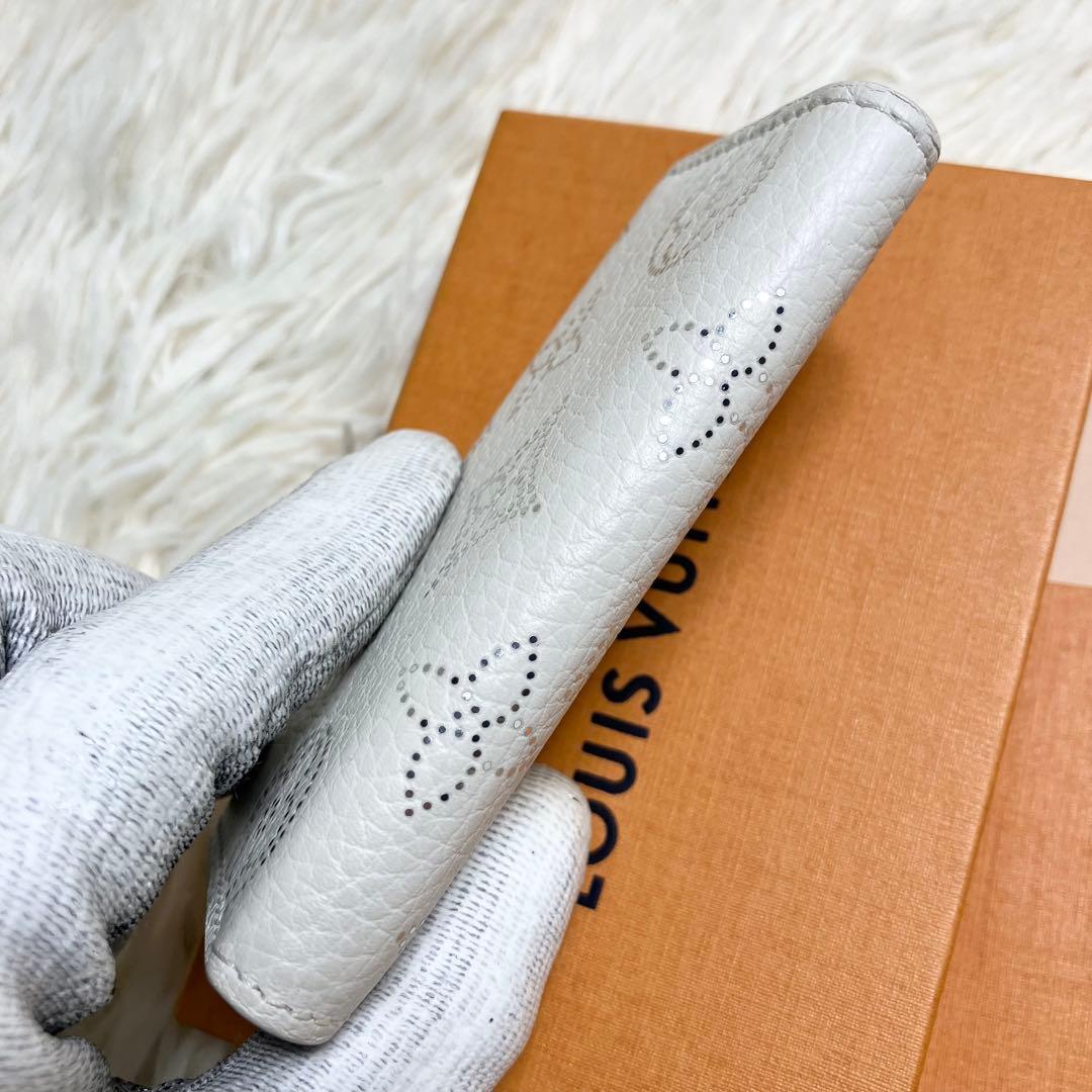 【未使用級】 ルイヴィトン＊ マヒナ4連キーケース モノグラム ICチップ