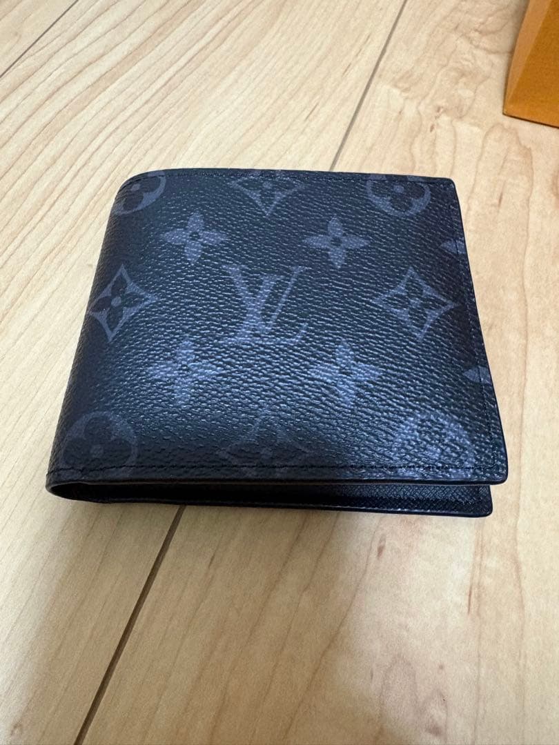 LOUIS VUITTON 財布